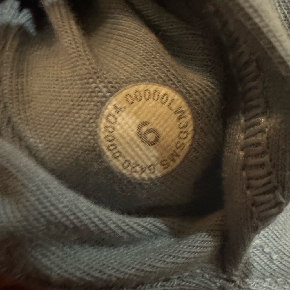Lululemon pullover Sherpa - Picture 5 of 5